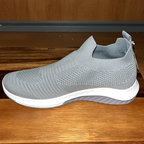 DANSKIN Cheerful Knit Vegan Textile Slip On Sneakers Gray NWT - Picture 4 of 12